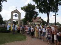 IMG_69901.jpg
