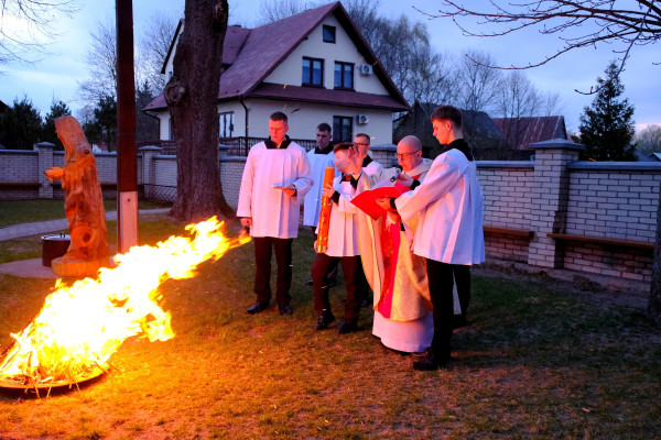 WIGILIA PASCHALNA - 04.04.2026